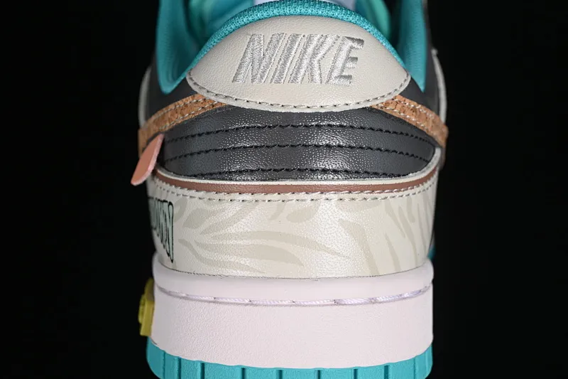 All Categories Nk SB Dunk Series Nk SB Dunk Low Low-top sneakers Nk Dunk Low Panda Prank Spring Touchdown Spring Olive Vietnam Tan Green SB Strappy Low-top Casual Shoes DV0834-101